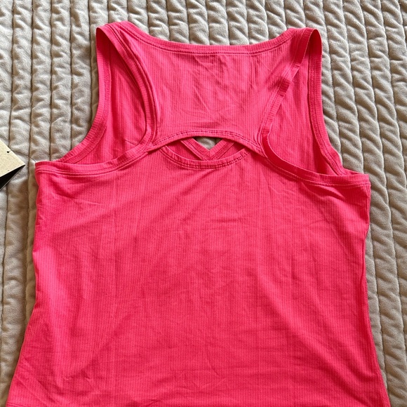 Nike Women's Hot Pink Tank Top - Picture 4 of 4